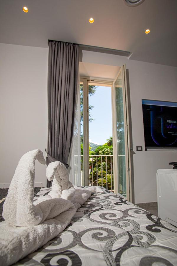 Forever Luxury Rooms Castellammare di Stabia Exterior photo
